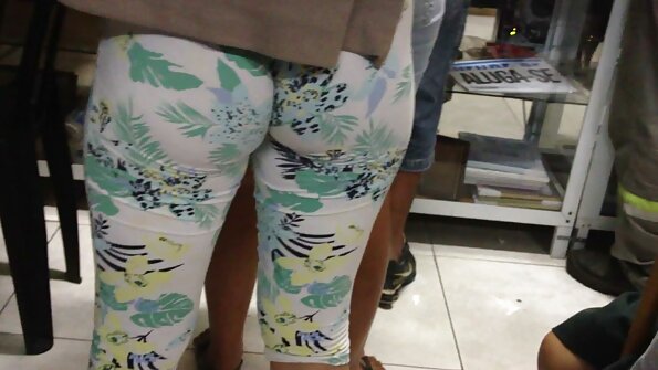 Млада двойка се наслаждава на груб секс HD 1080. порно българско