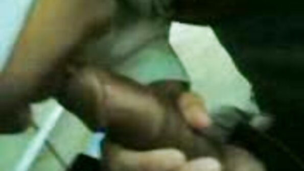 Целувки по котката. българско домашно порно