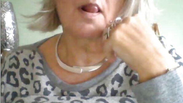 прецакано стегнато дупе в български порно клипове секси чорапогащник, анално проникване.