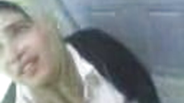 Исмаилов sex s balgarki отнесе поничката в гората и заби едрогърдата уличница .