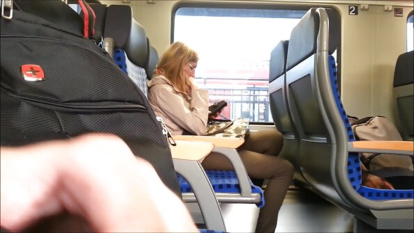 Моята фея получи българско порно безплатно силен оргазъм от члена ми и дупето.