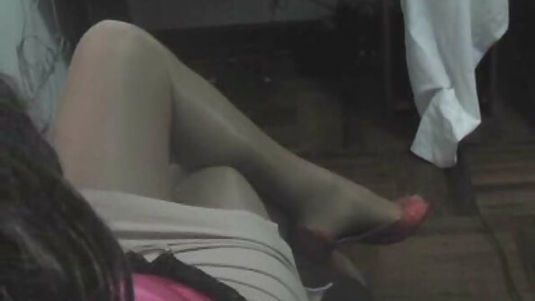 У дома хрянът ще ви позволи да се отпуснете, така sex balgarki че поне ще мастурбирам в количка .