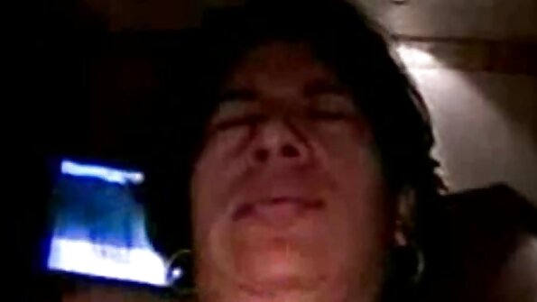 Бременна суче и чука на открито. аматьорско българско порно