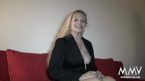 Просто истински порно българско вечерен секс.