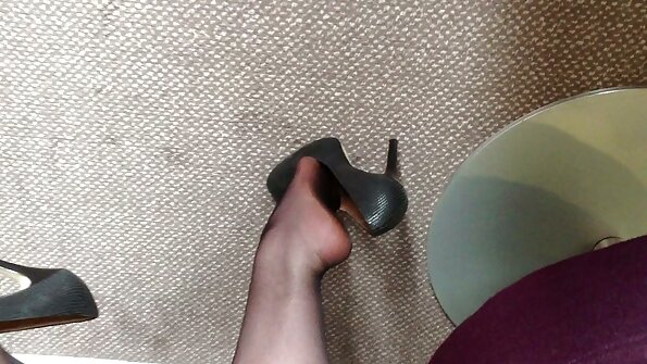 Публично свирка с гореща кучка в порнобългарки гората.