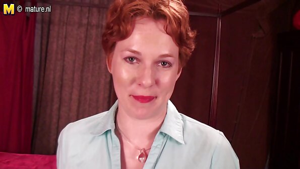 Юленка за първи безплатно порно бг път вкусва сперма.