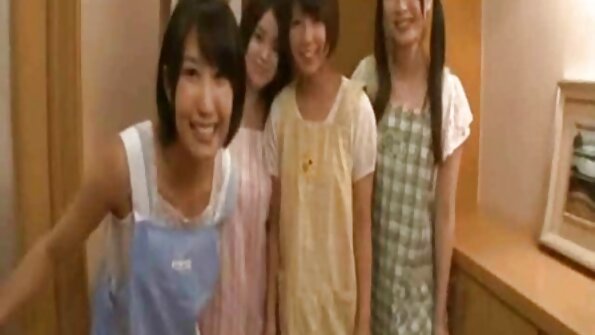 Умело момче провокира струен оргазъм от своята юница яко българско порно .