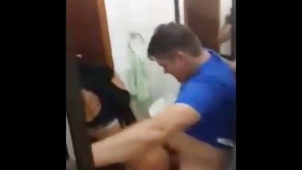 Момичето трябваше първият български порно филм да работи за нова кола.