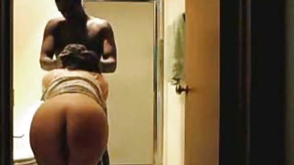 Двама чукаха яко студентка. безплатно бг порно