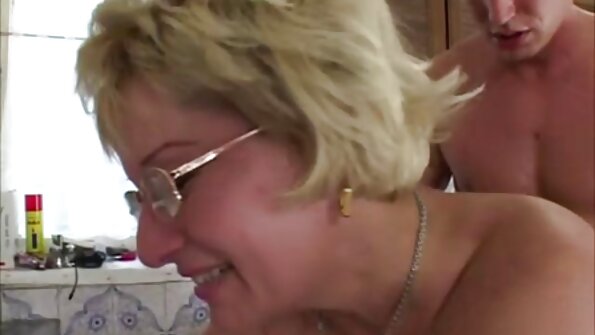 Мощен сутрешен безплатно българско порно оргазъм. Човекът дойде от шамари по топките.