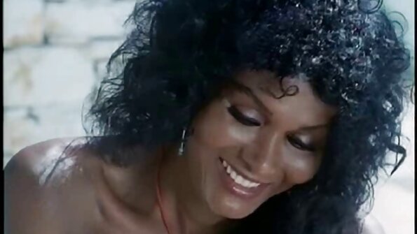 Зряла леля смуче щиглец. български секс клипове