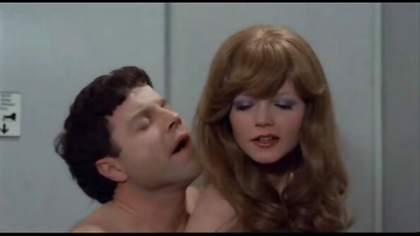 Завръщането на Гонзо - най новото бг порно порно романтика с Джанис.