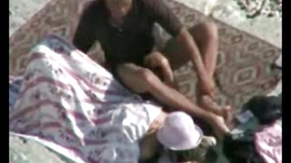 Луда уличница пръска от български секс видеоклипове анален секс