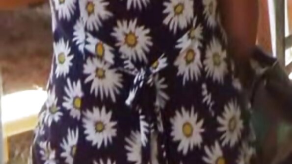 Съблазнява със здраво дупе български аматьорски секс за секс.