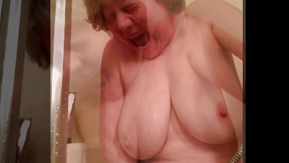 Голямо дупе ново българско порно в действие.